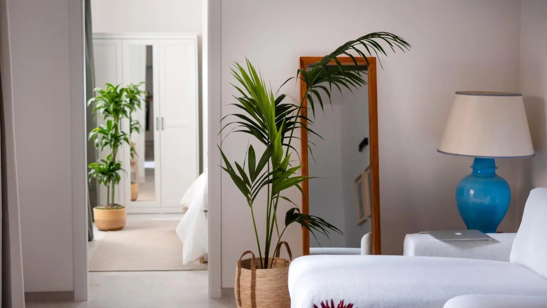 With Love, Apartment 4 Palermo Italien